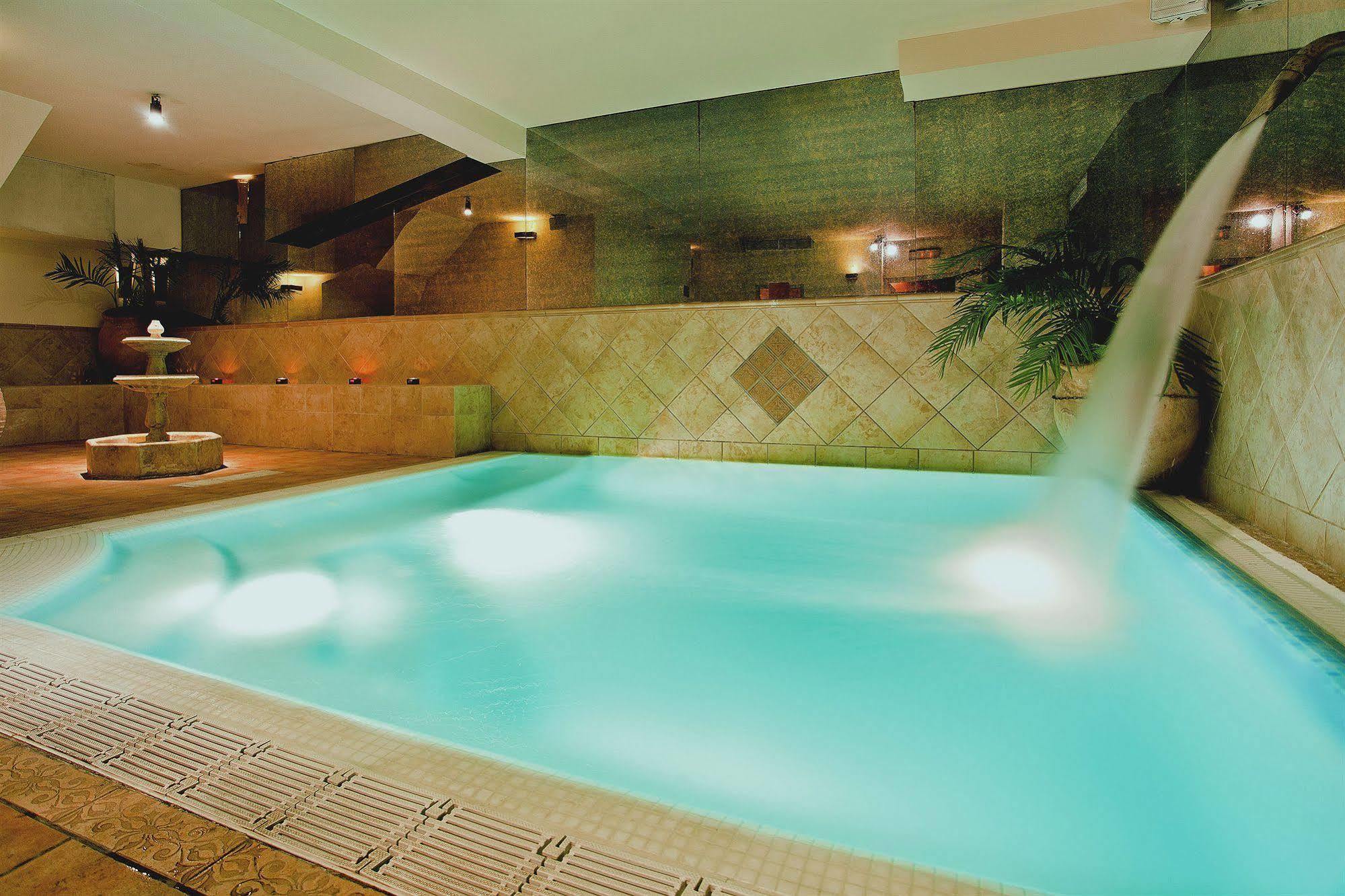 Arte Vida Suites & Spa Granada Buitenkant foto