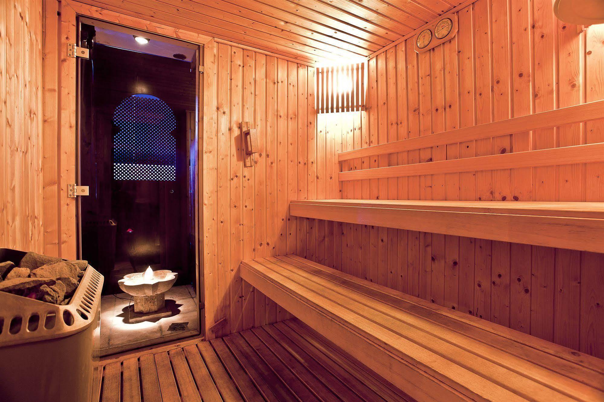 Arte Vida Suites & Spa Granada Buitenkant foto