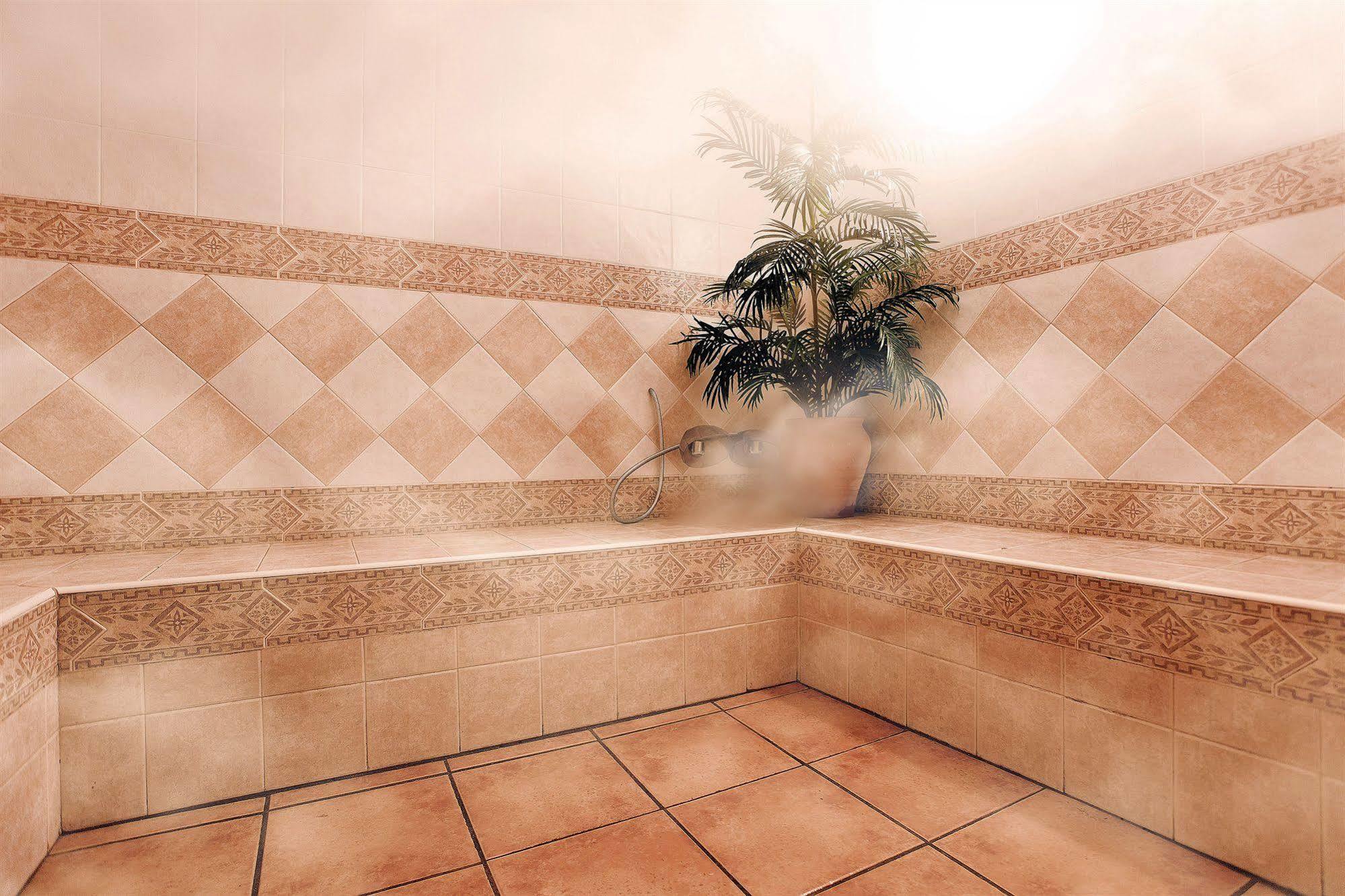 Arte Vida Suites & Spa Granada Buitenkant foto